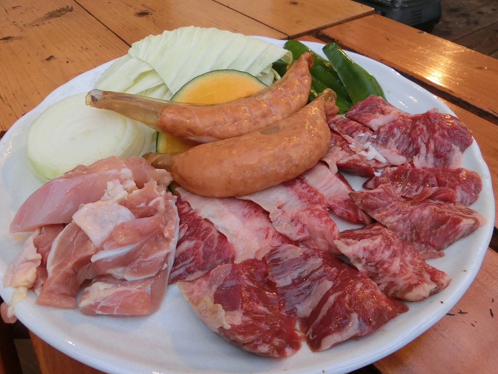 夕食のBBQセット_20160319