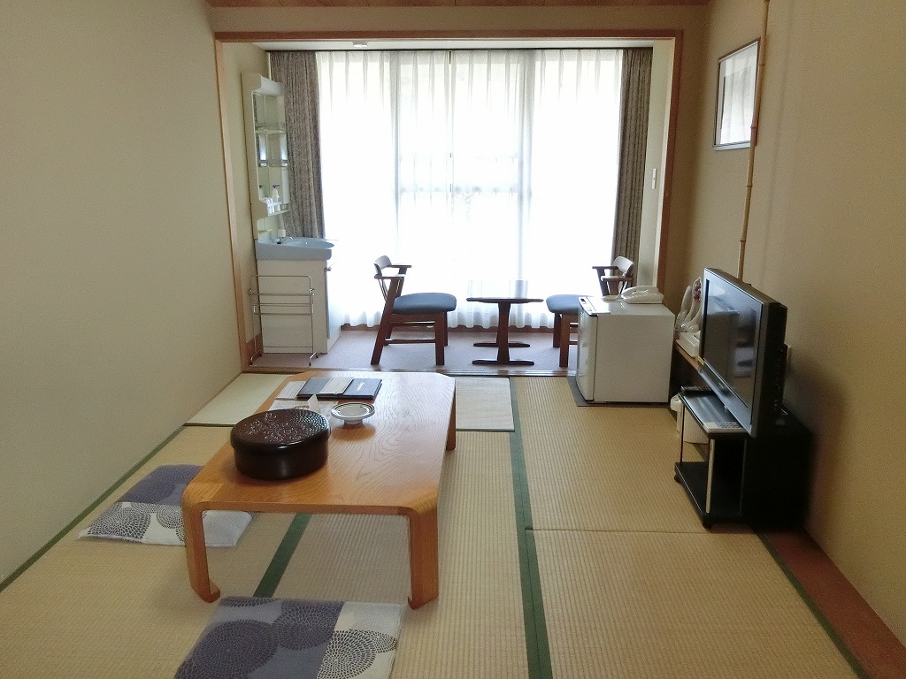 宿にチェックイン_20170225