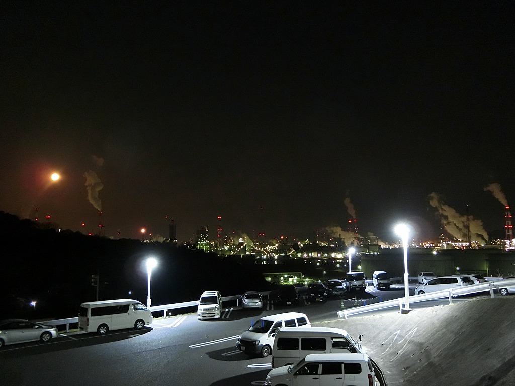 駐車場からの夜景_20170312